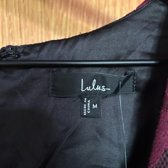 Burgundy Lacy Ruffled Tiered Maxi Dress - Lulus - Size M *NEW WITH TAGS* - Picture 4 of 5